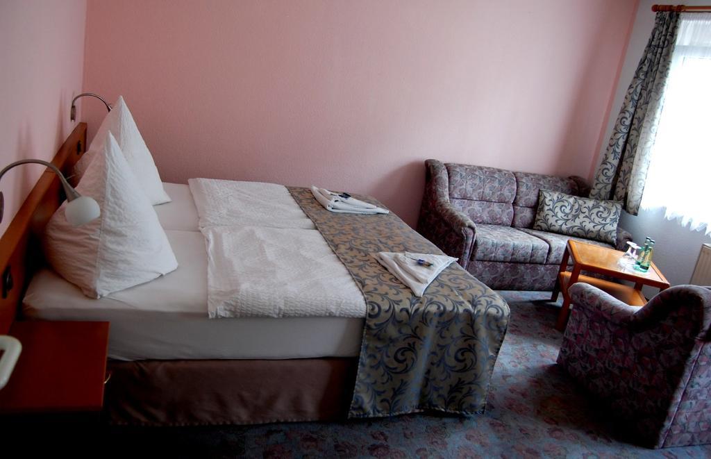 Hotel Am Markt Eckartsberga Eksteriør billede